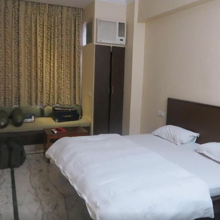 Hotel Sandhu Palace Džódhpur Exteriér fotografie